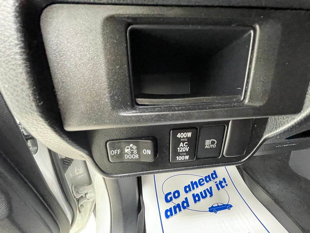 Used 2019 Toyota Tacoma Limited AWD/4WD image 14