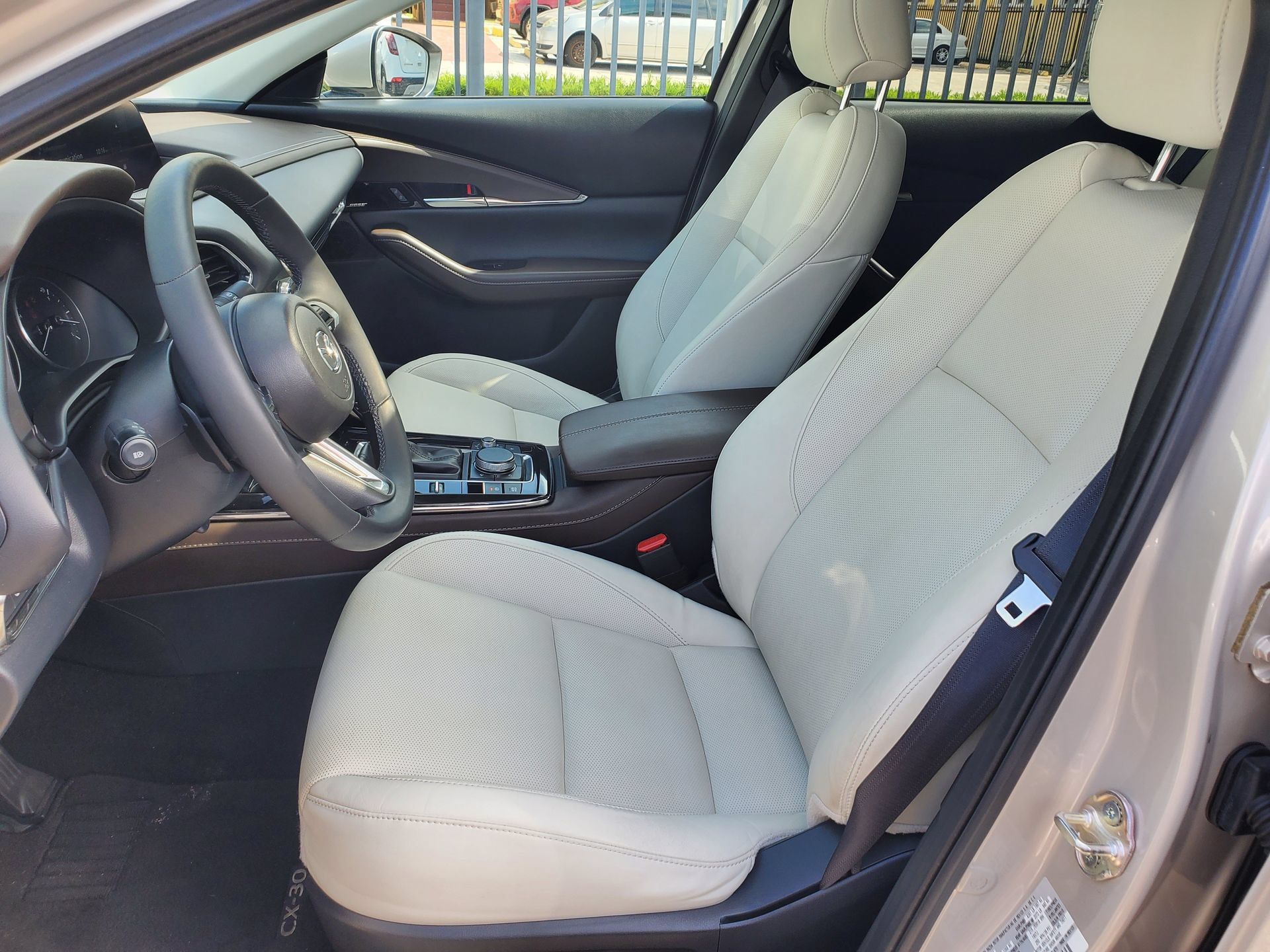 Used 2024 MAZDA CX-30 AWD 2.5 S w/ Premium Package image 20