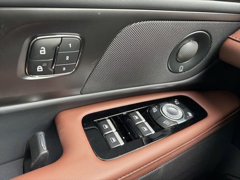 New 2026 Lincoln Nautilus Reserve image 20