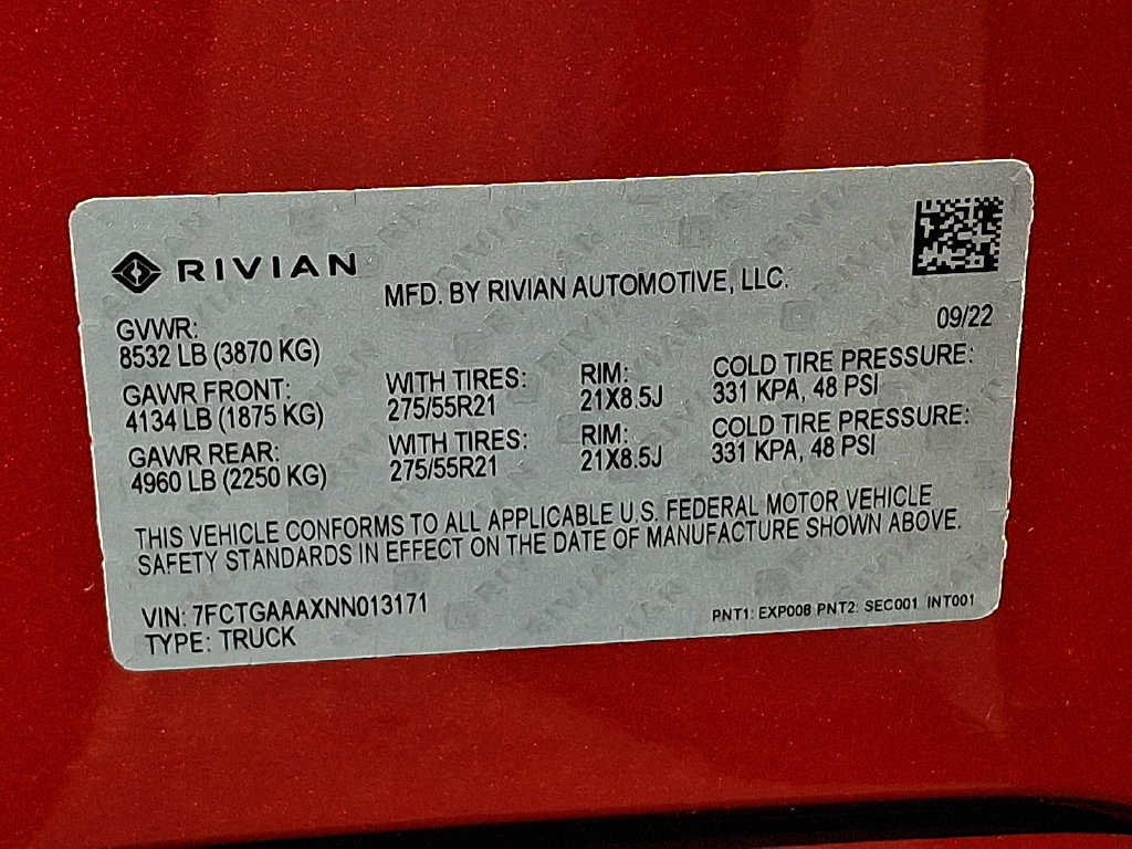 Used 2022 Rivian R1T Adventure AWD/4WD image 28