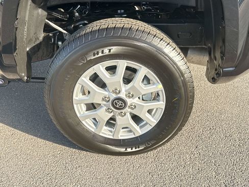 New 2026 Toyota Tacoma SR5 AWD/4WD image 6