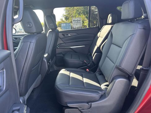 New 2026 Chevrolet Traverse LT w/ Driver Confidence Package image 28