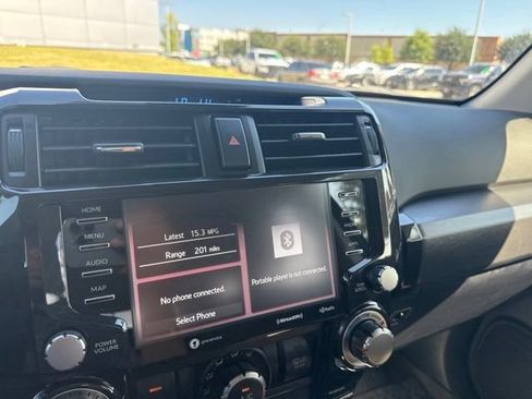 Certified 2024 Toyota 4Runner TRD Off-Road AWD/4WD image 10