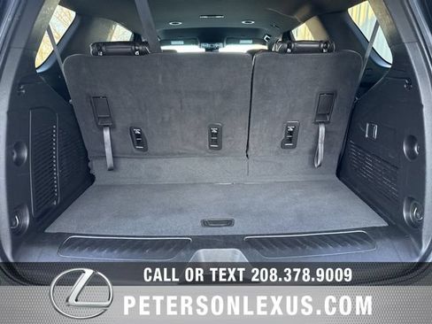 Used 2024 GMC Yukon SLT AWD/4WD image 20