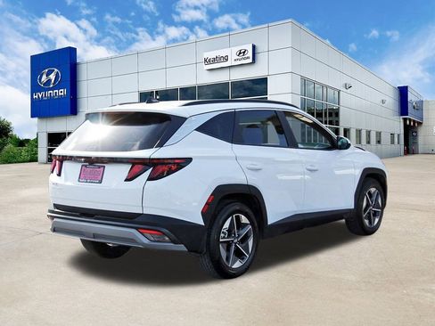 Certified 2025 Hyundai Tucson SEL image 5