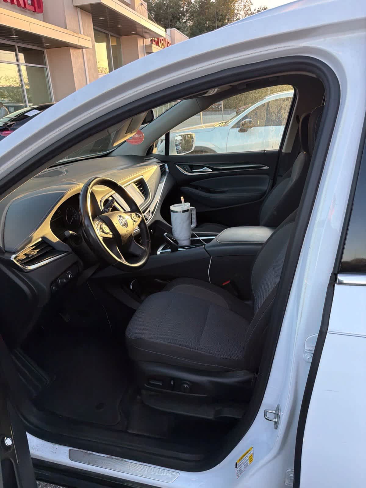 Used 2018 Buick Enclave FWD image 22