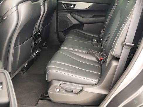 Used 2023 Acura MDX Technology image 28