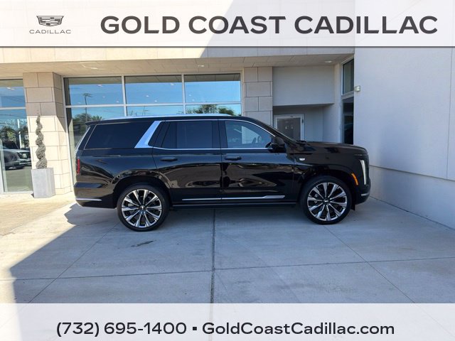 Certified 2026 Cadillac Escalade Luxury w/ Touring Package AWD/4WD image 4