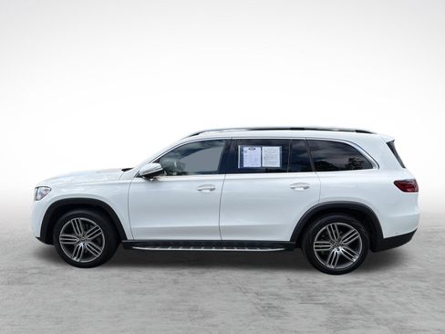 Used 2025 Mercedes-Benz GLS 450 4MATIC image 5