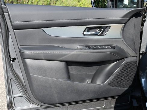 New 2025 Nissan Murano SL w/ Cargo Package AWD/4WD image 14