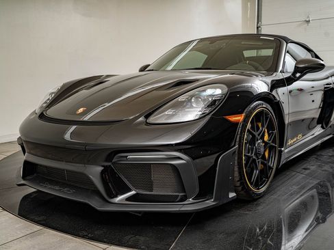 Certified 2025 Porsche 718 Boxster Spyder RS image 16