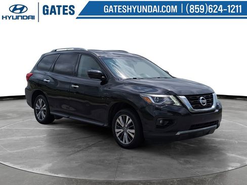 Used 2020 Nissan Pathfinder SL AWD/4WD image 1