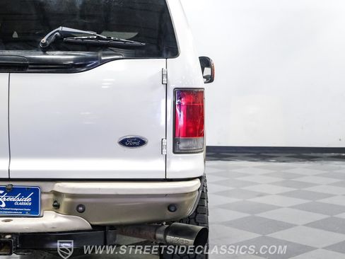 Used 2004 Ford Excursion Eddie Bauer AWD/4WD image 26