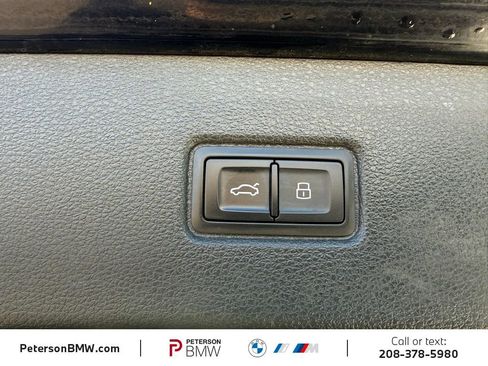 Used 2019 Audi Q7 3.0T Prestige image 16