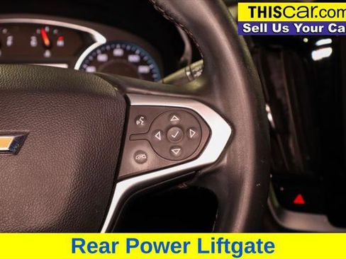 Used 2023 Chevrolet Traverse LT image 13