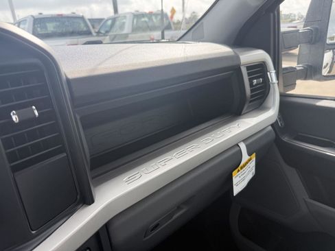 New 2025 Ford F350 XL RWD image 18