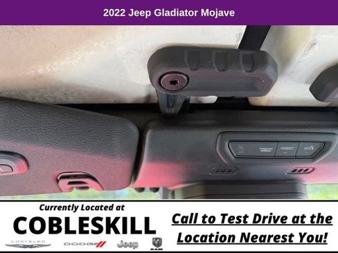 Used 2022 Jeep Gladiator Mojave w/ Dual Top Group AWD/4WD image 27