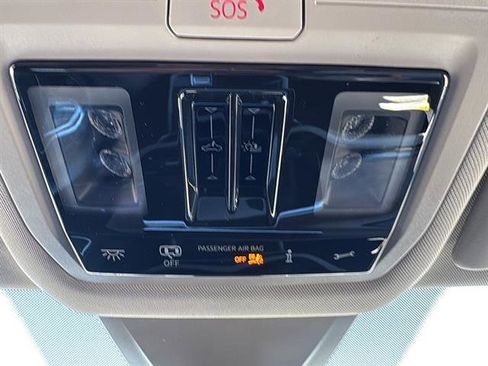 New 2026 Volkswagen Atlas SE image 28