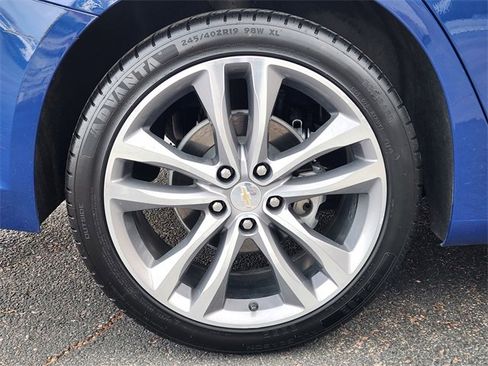 Used 2023 Chevrolet Malibu LT image 14