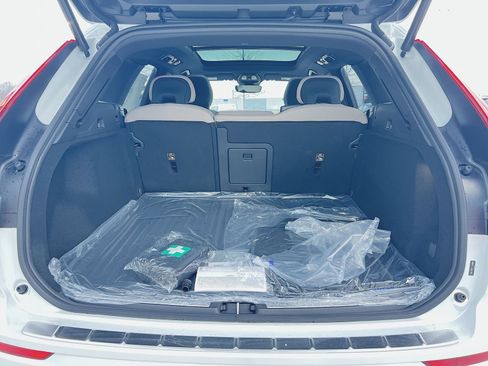New 2026 Volvo XC60 B5 Plus w/ Protection Package Premier AWD/4WD image 26