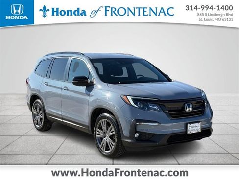 Used 2022 Honda Pilot Sport image 1