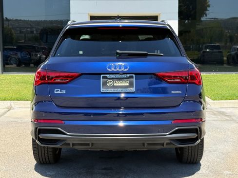 Used 2022 Audi Q3 2.0T Premium image 14