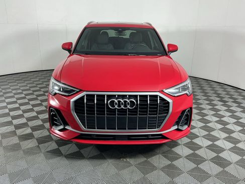Used 2020 Audi Q3 2.0T Premium Plus image 2