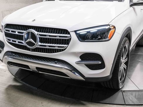 Used 2026 Mercedes-Benz GLE 450e 4MATIC image 11