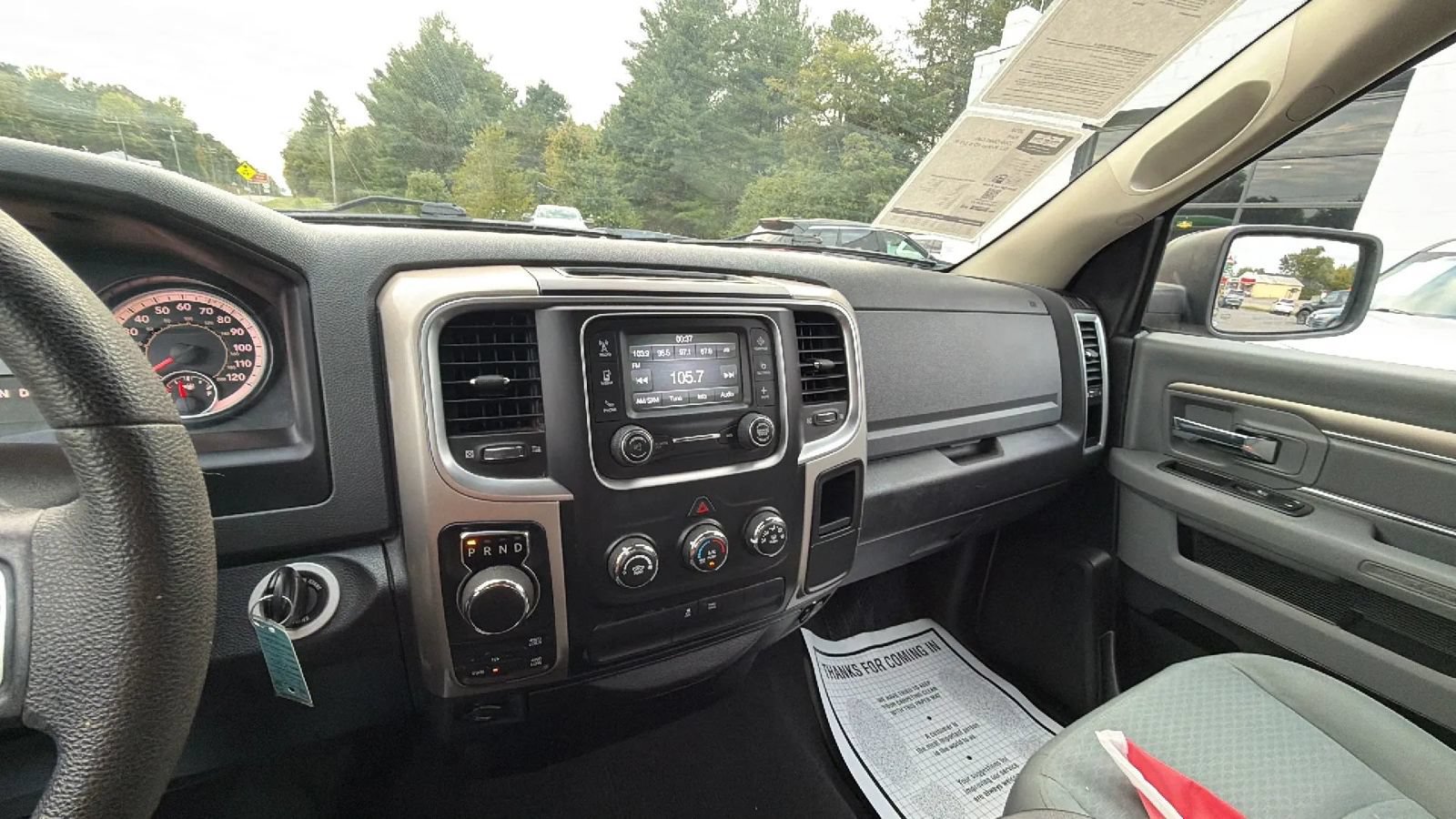 Used 2018 RAM 1500 Classic SLT AWD/4WD image 32