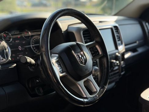 Used 2014 RAM 1500 Laramie AWD/4WD image 5