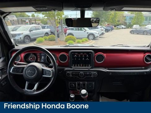 Used 2021 Jeep Wrangler Unlimited Rubicon AWD/4WD image 45