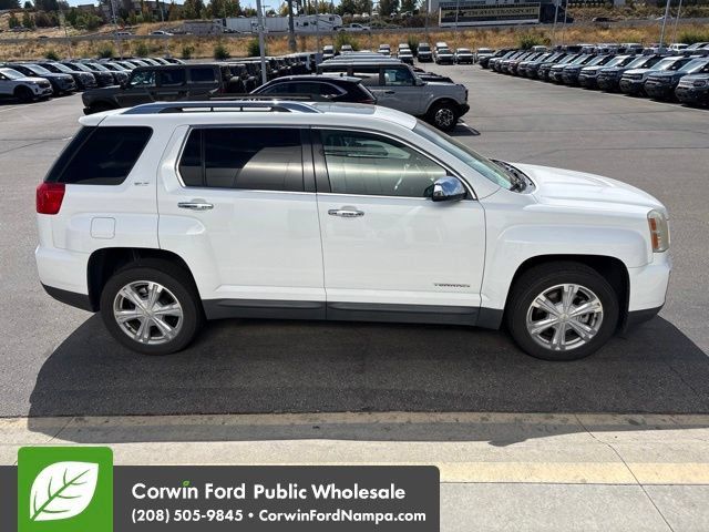 Used 2017 GMC Terrain SLT w/ Open Road Package AWD/4WD image 6