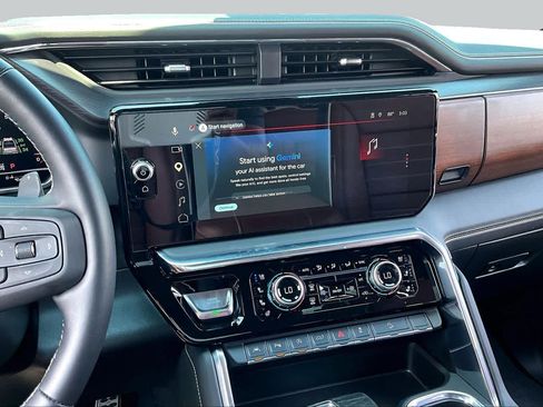 Used 2018 GMC Sierra 1500 SLT w/ Enhanced Driver Alert Package RWD image 7