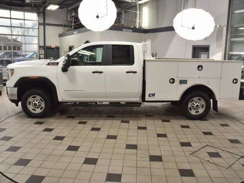 Used 2023 GMC Sierra 2500 Pro w/ Convenience Package AWD/4WD image 3