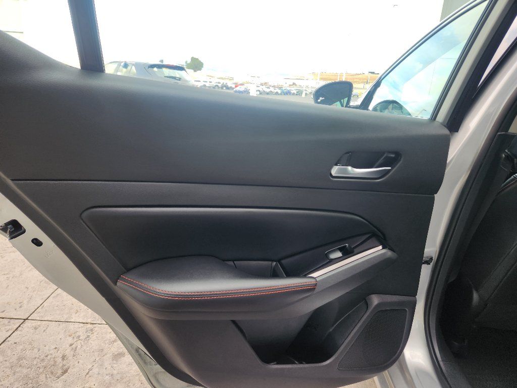 Used 2024 Nissan Altima 2.5 SR FWD image 22