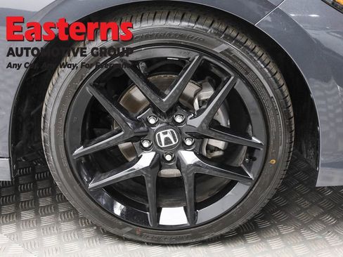 Used 2025 Honda Civic Sport image 29