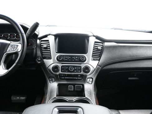 Used 2017 GMC Yukon XL SLT image 15