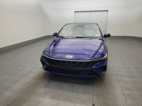 Used 2024 Hyundai Elantra SEL FWD image 15