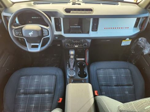 New 2025 Ford Bronco Heritage Edition image 11