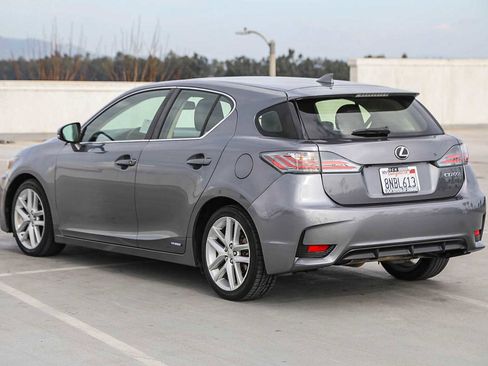 Used 2016 Lexus CT 200h image 7