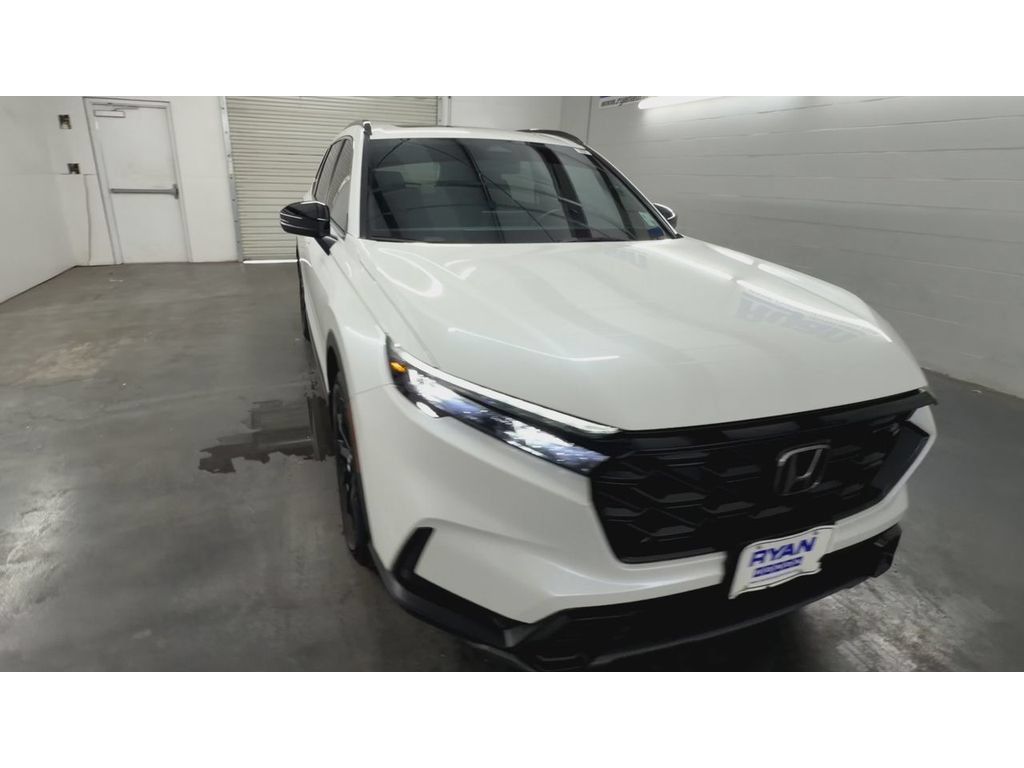 Used 2024 Honda CR-V Sport image 3