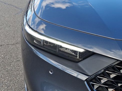 Used 2023 Honda Accord EX-L image 9