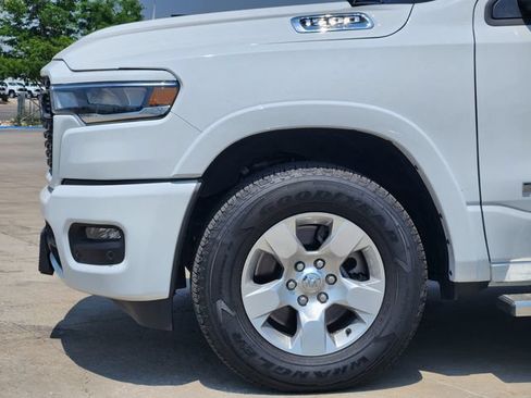 Used 2025 RAM 1500 Big Horn AWD/4WD image 9
