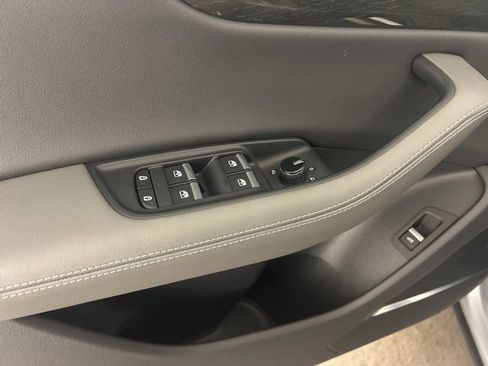 Certified 2025 Audi Q8 Premium Plus w/ Premium Plus Package image 19