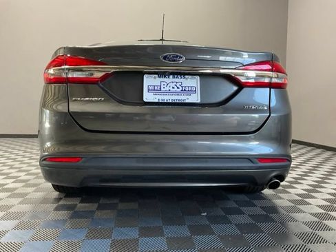 Used 2018 Ford Fusion S FWD image 10