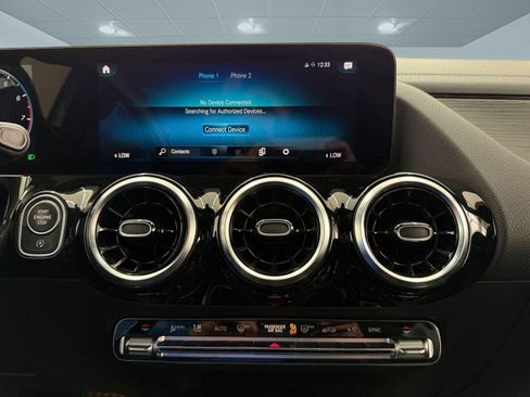 Certified 2022 Mercedes-Benz GLA 250 image 29