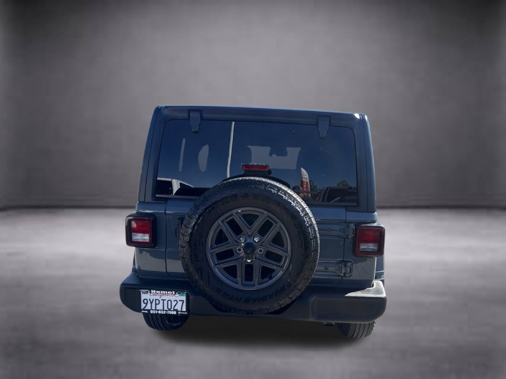 Used 2026 Jeep Wrangler Unlimited Sport AWD/4WD image 7