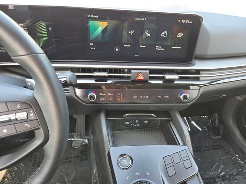 Certified 2026 Kia Sportage LX FWD image 22