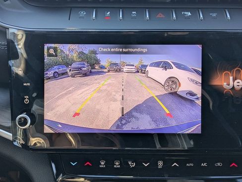New 2026 Jeep Grand Cherokee Limited RWD image 29