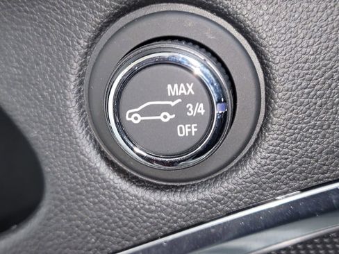 Used 2020 Buick Enclave Avenir w/ Avenir Technology Package image 25